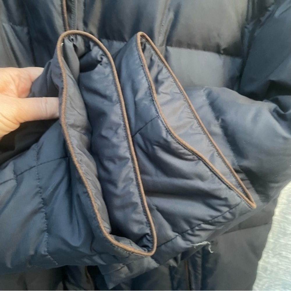Schneiders of Salzburg SAMIRA Luxury Down Puffer Jacket in Navy - Picture 3 of 11